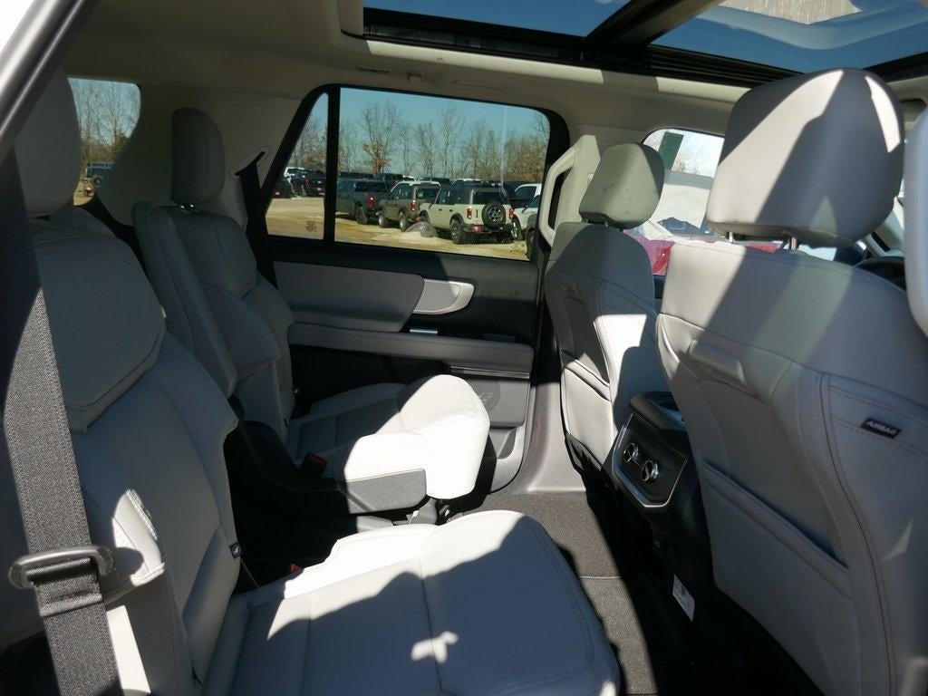 2026 Ford Expedition Active 4x4