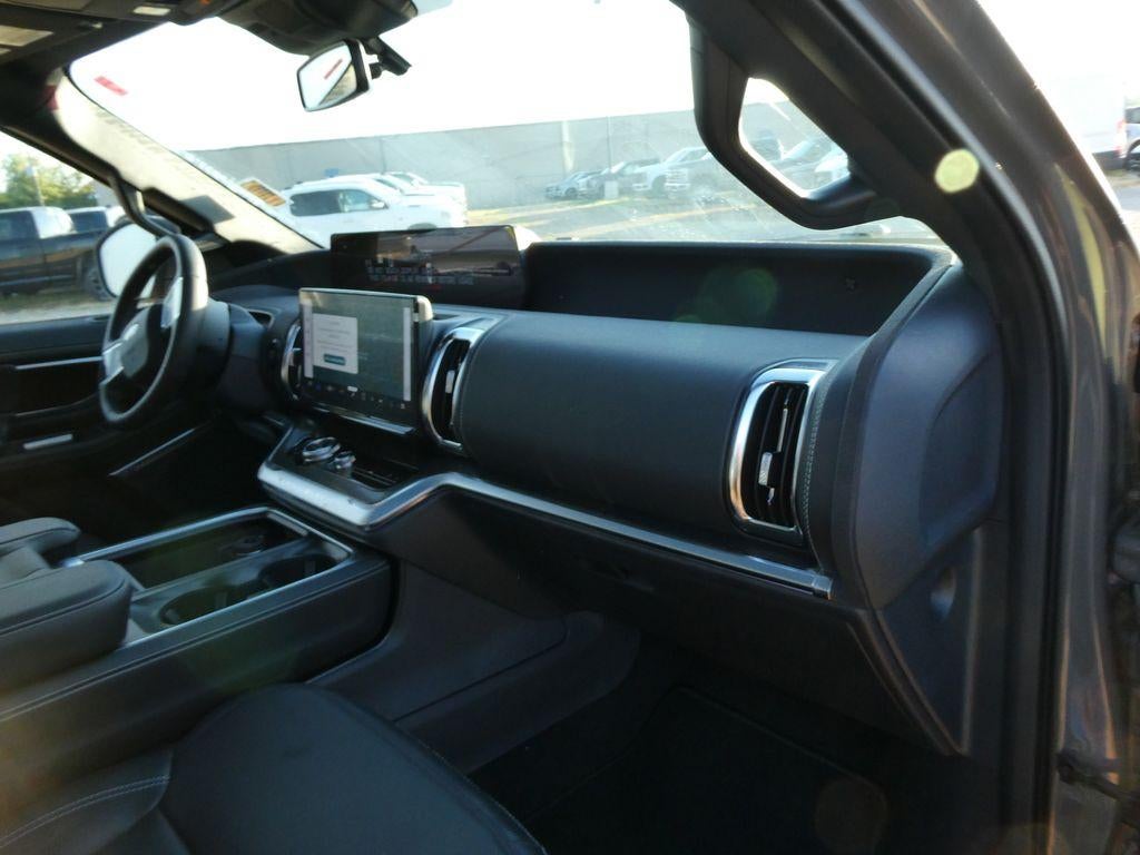 2027 Ford Expedition Platinum 4x4