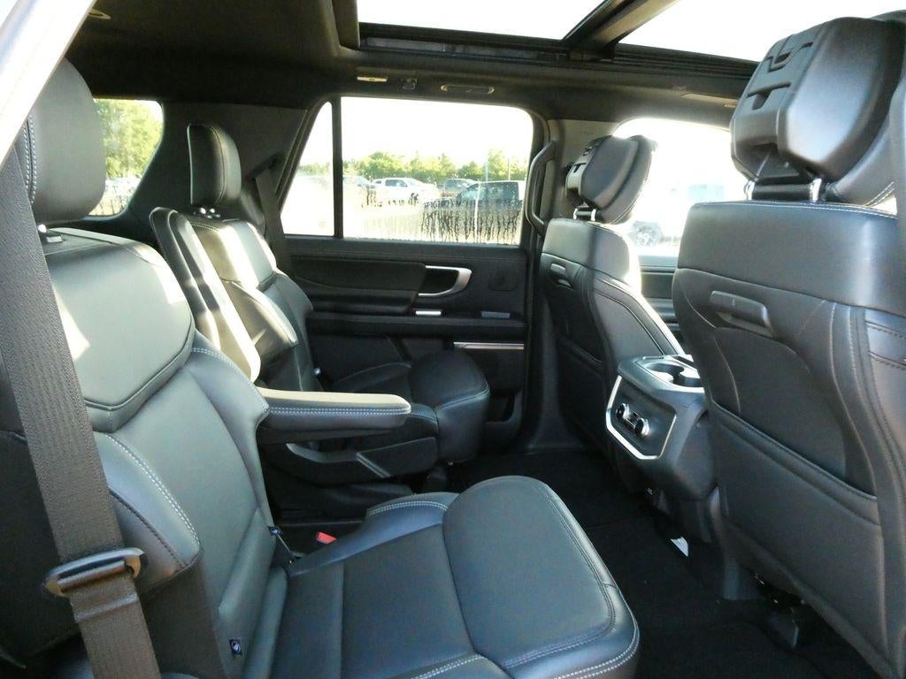 2027 Ford Expedition Platinum 4x4