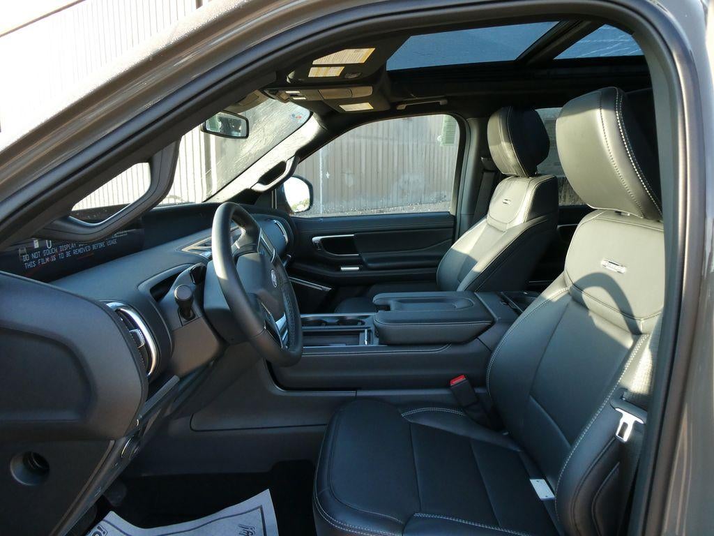 2027 Ford Expedition Platinum 4x4
