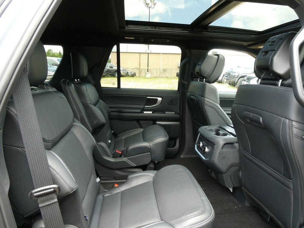 2027 Ford Expedition Platinum 4x4