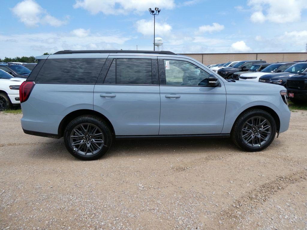 2027 Ford Expedition Platinum 4x4