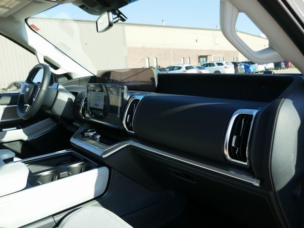 2026 Ford Expedition Platinum 4x4