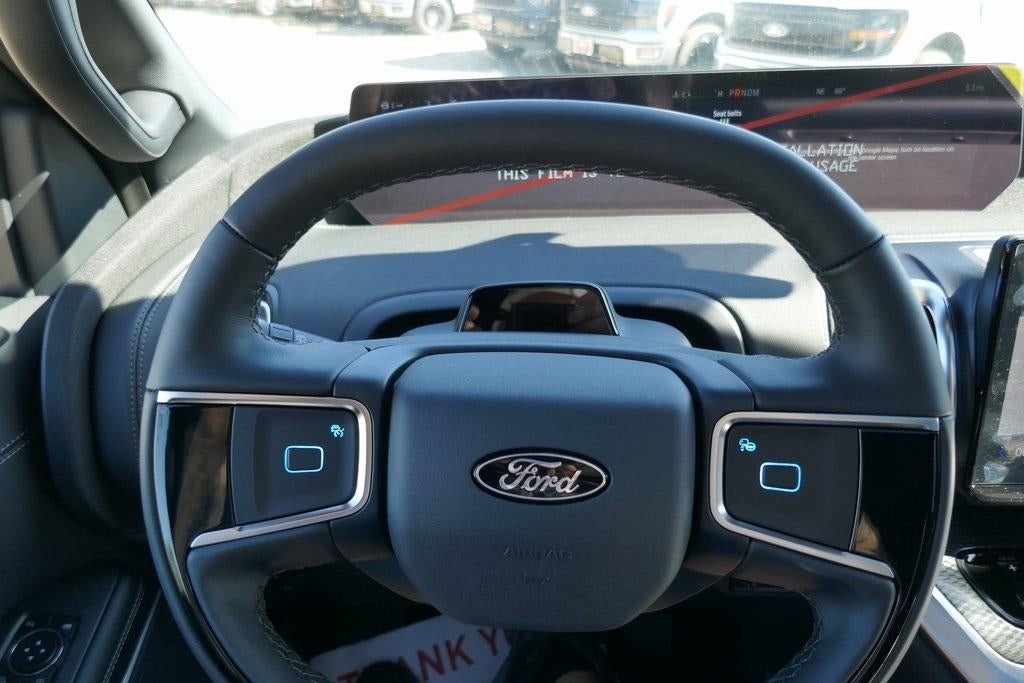 2025 Ford Expedition Platinum 4x4