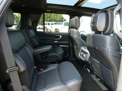 2027 Ford Expedition Platinum 4x4