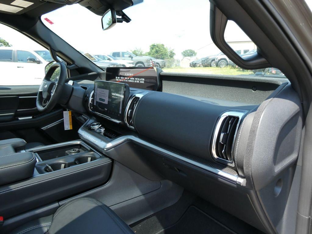 2027 Ford Expedition Platinum 4x4