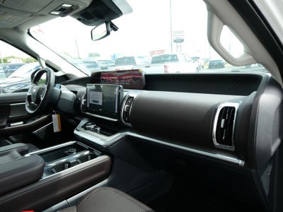 2027 Ford Expedition Platinum 4x4