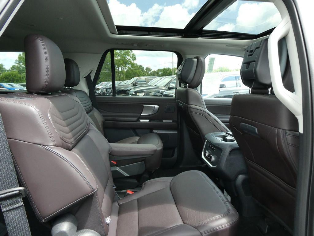 2027 Ford Expedition Platinum 4x4