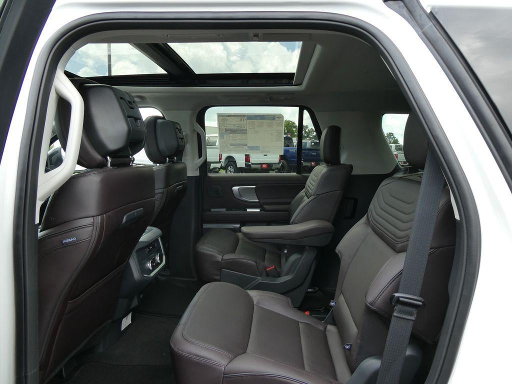2027 Ford Expedition Platinum 4x4