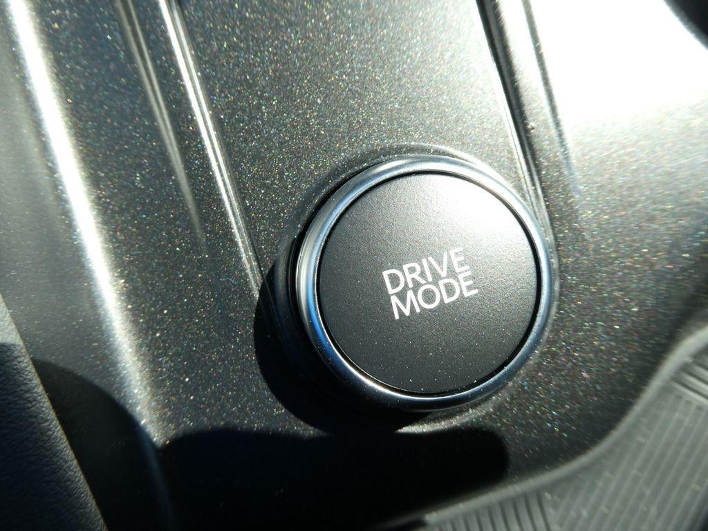2026 Ford Explorer Active w/100A Pkg 4WD