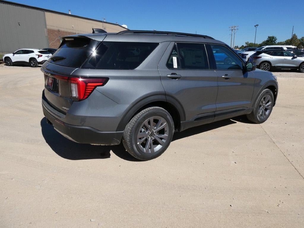 2026 Ford Explorer Active w/200A Pkg 4WD