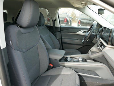 2026 Ford Explorer Active w/100A Pkg 4WD