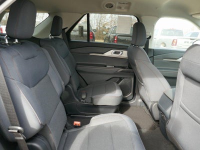 2026 Ford Explorer Active w/100A Pkg 4WD