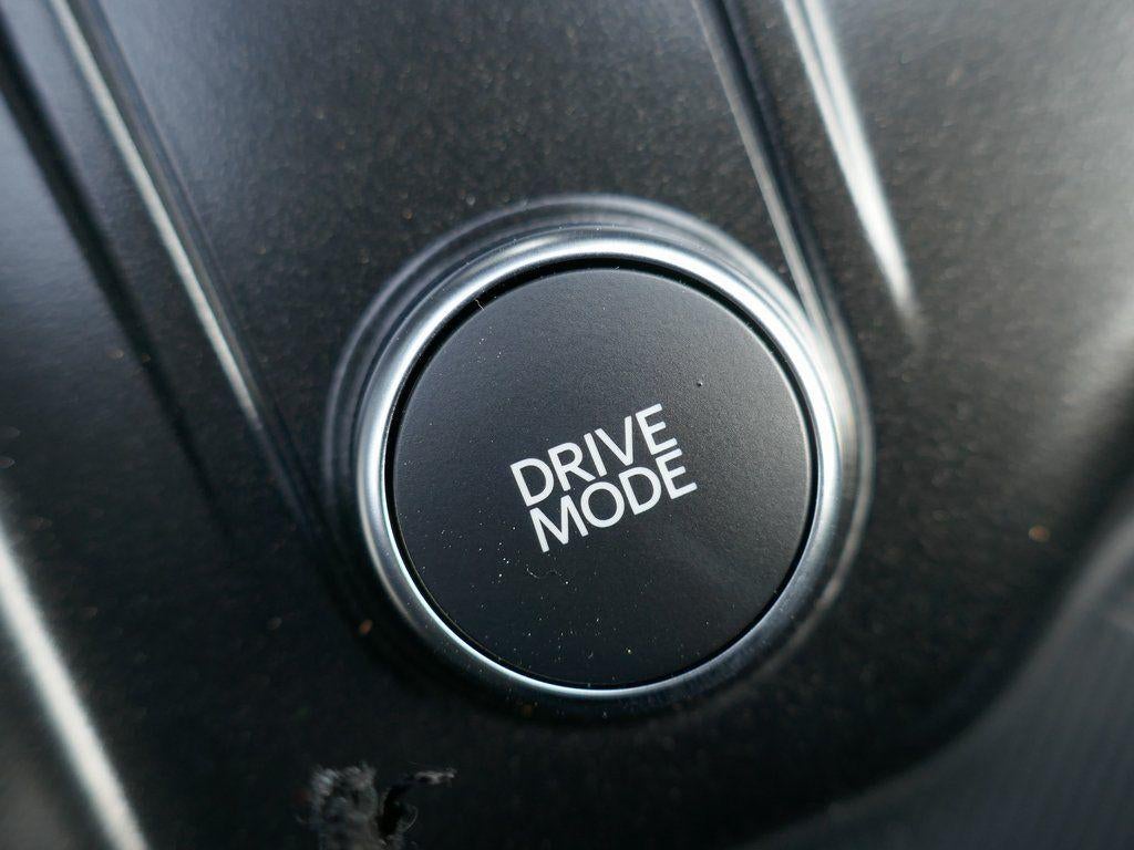 2026 Ford Explorer Active w/100A Pkg 4WD