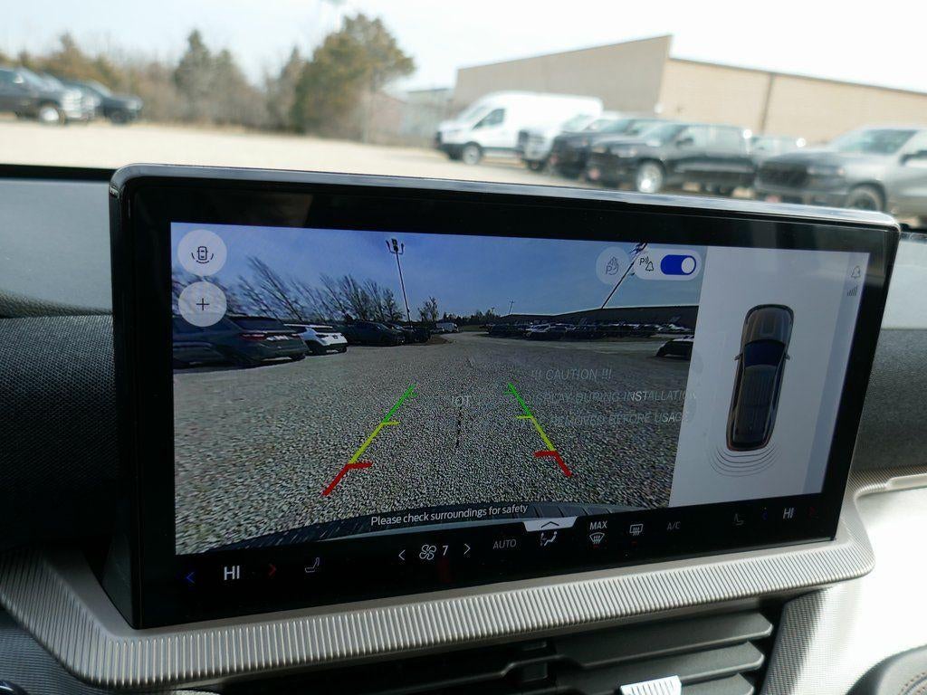 2026 Ford Explorer Active w/100A Pkg 4WD