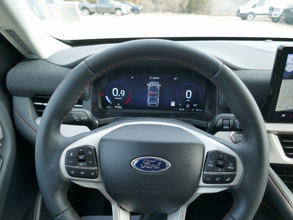 2026 Ford Explorer Active w/100A Pkg 4WD