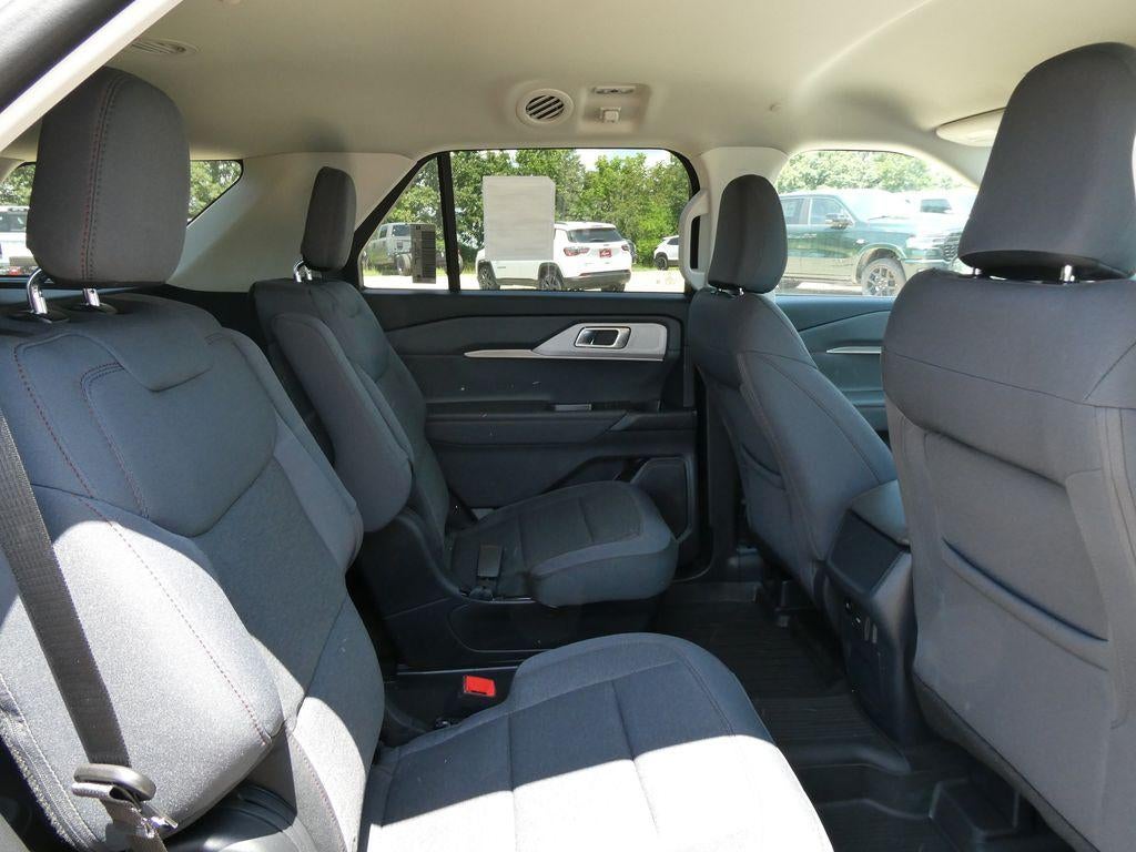 2026 Ford Explorer Active w/200A Pkg 4WD