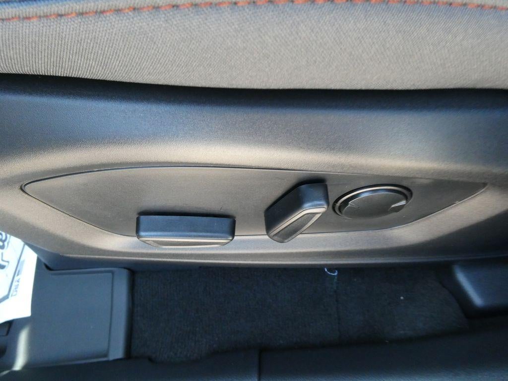 2026 Ford Explorer Active w/200A Pkg 4WD