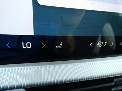 2026 Ford Explorer Active w/200A Pkg 4WD