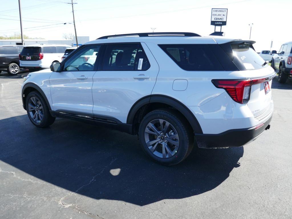 2026 Ford Explorer Active w/100A Pkg 4WD