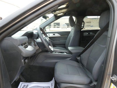 2027 Ford Explorer Active w/200A Pkg 4WD