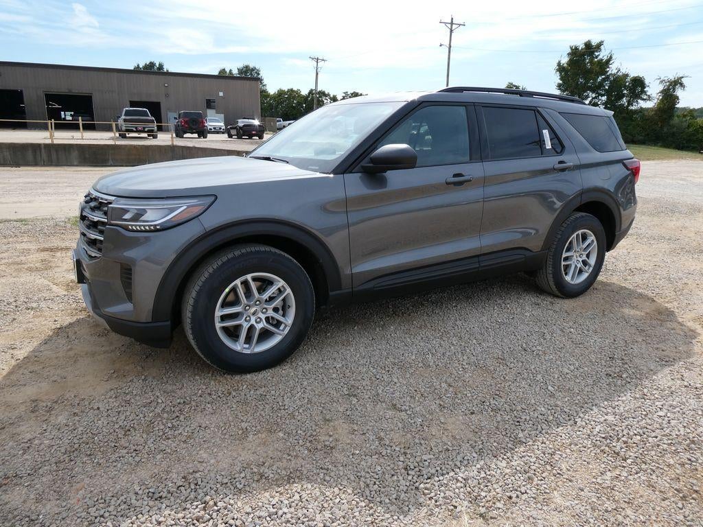 2027 Ford Explorer Active w/200A Pkg 4WD