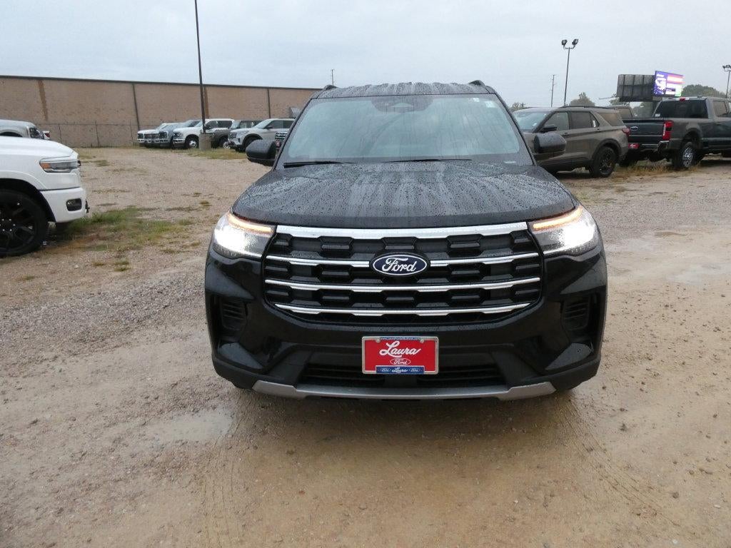 2027 Ford Explorer Active w/200A Pkg 4WD