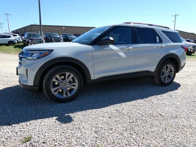 2027 Ford Explorer Active w/200A Pkg 4WD