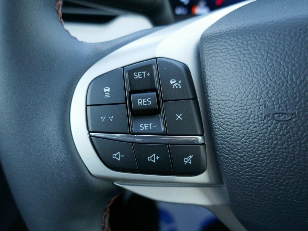 2026 Ford Explorer Active w/100A Pkg 4WD