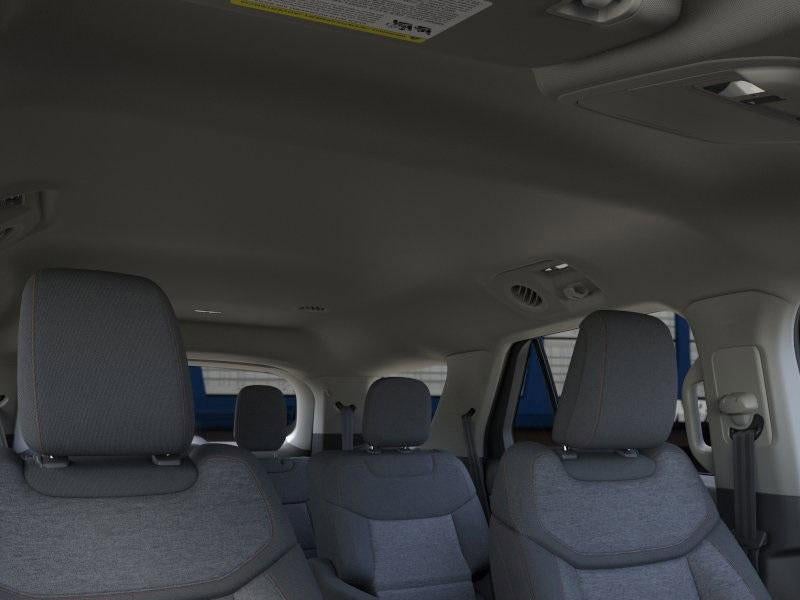 2026 Ford Explorer Active w/100A Pkg 4WD