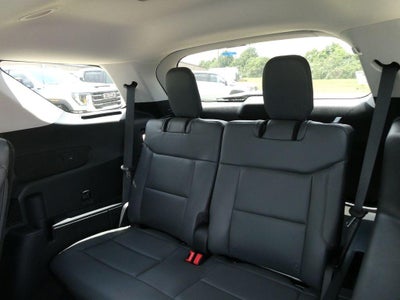2026 Ford Explorer Active w/100A Pkg 4WD