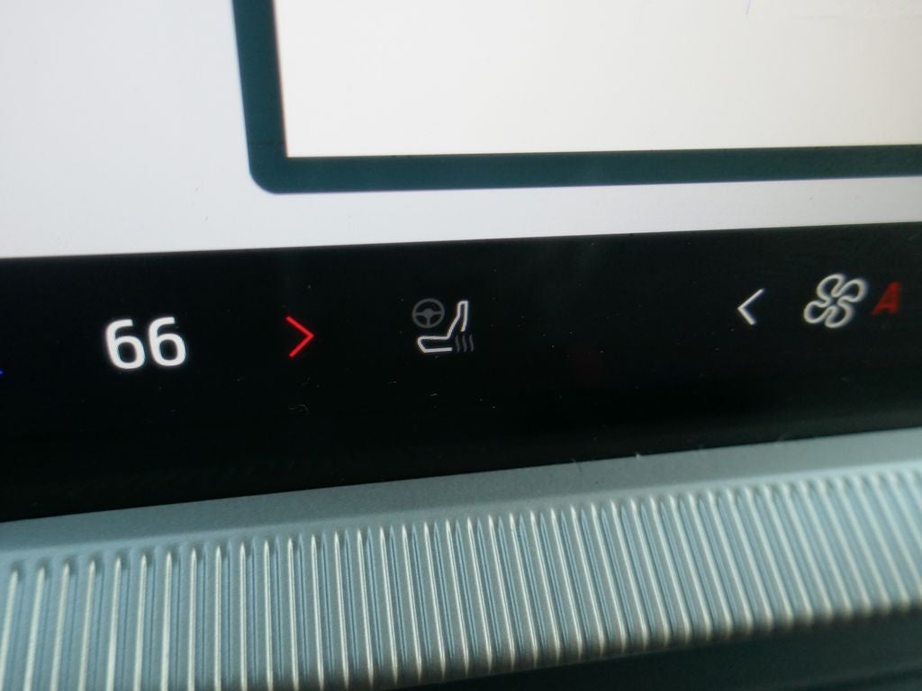 2026 Ford Explorer Active w/100A Pkg 4WD