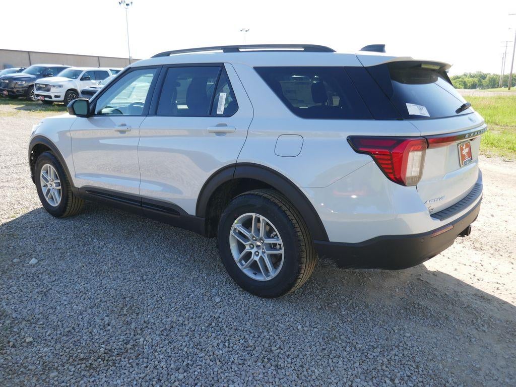2026 Ford Explorer Active w/100A Pkg 4WD