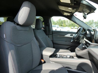 2027 Ford Explorer Active w/200A Pkg 4WD