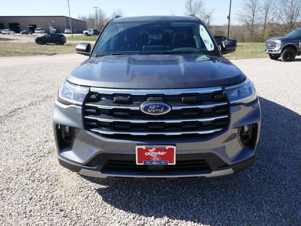 2026 Ford Explorer Active w/100A Pkg 4WD