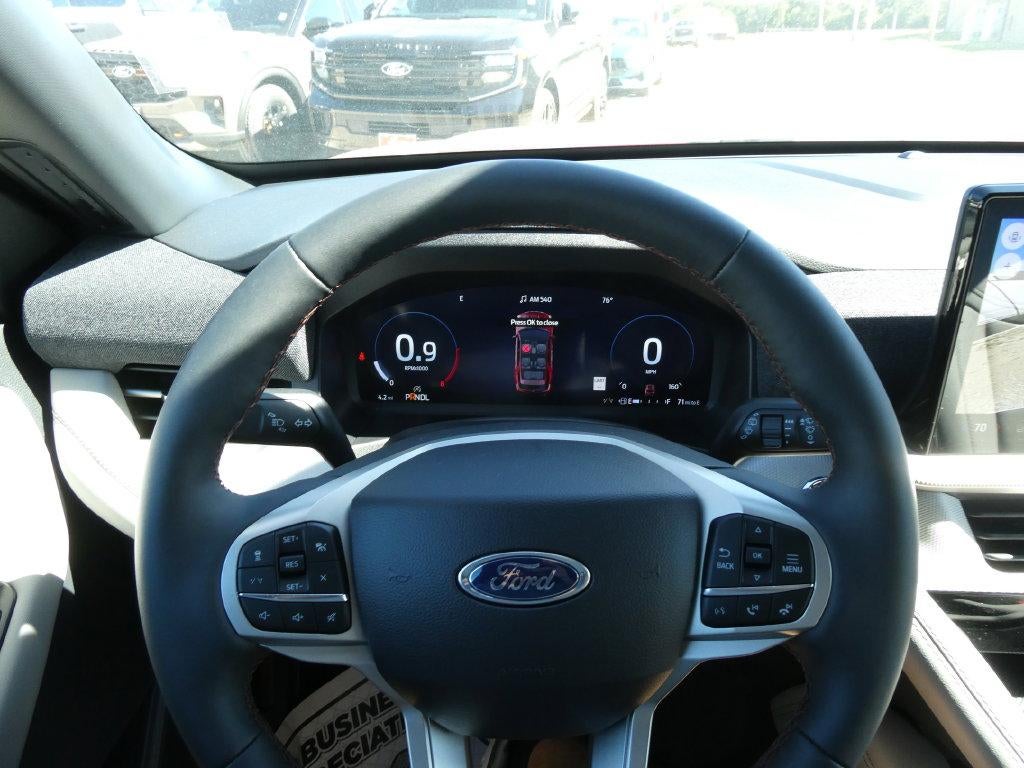 2027 Ford Explorer Active w/200A Pkg 4WD