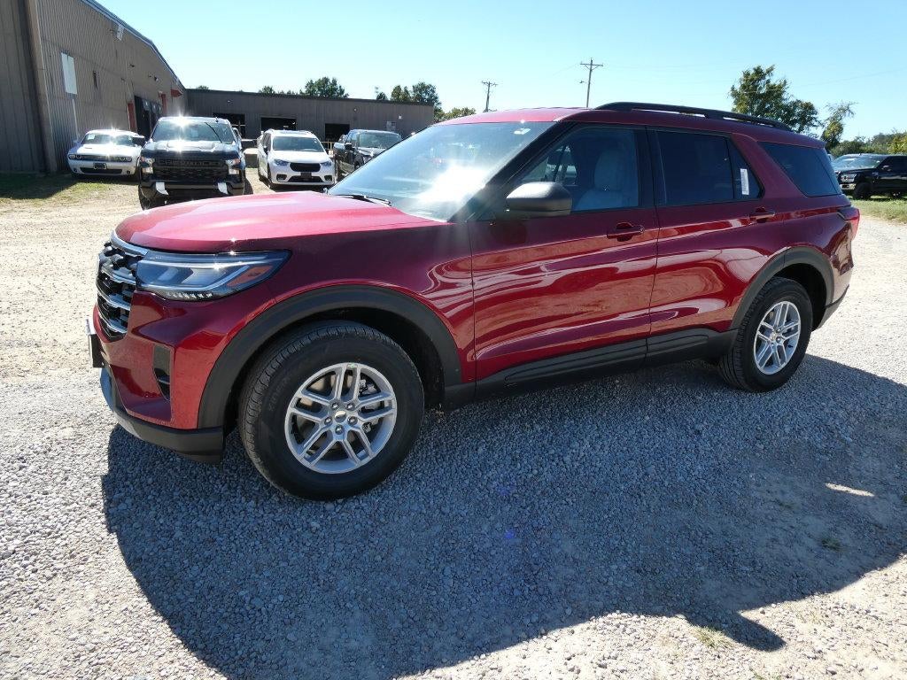 2027 Ford Explorer Active w/200A Pkg 4WD