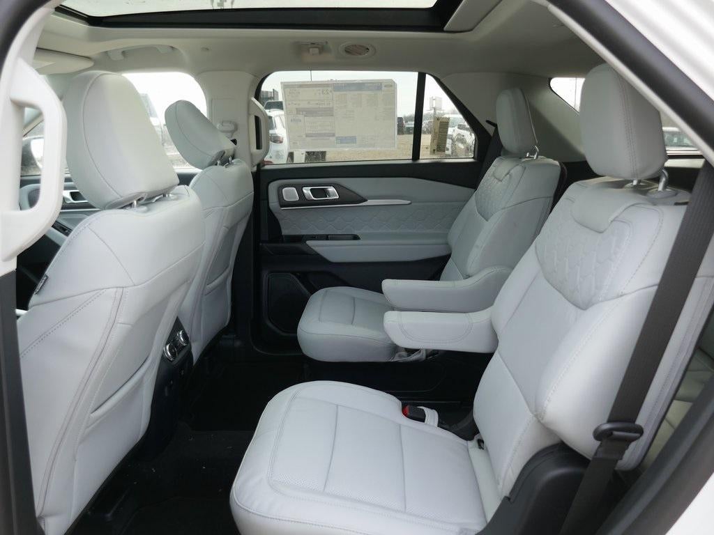2026 Ford Explorer Platinum 4WD