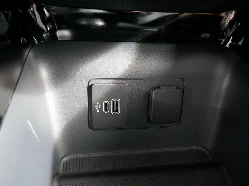 2026 Ford Explorer Platinum 4WD