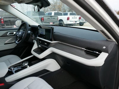 2026 Ford Explorer Platinum 4WD