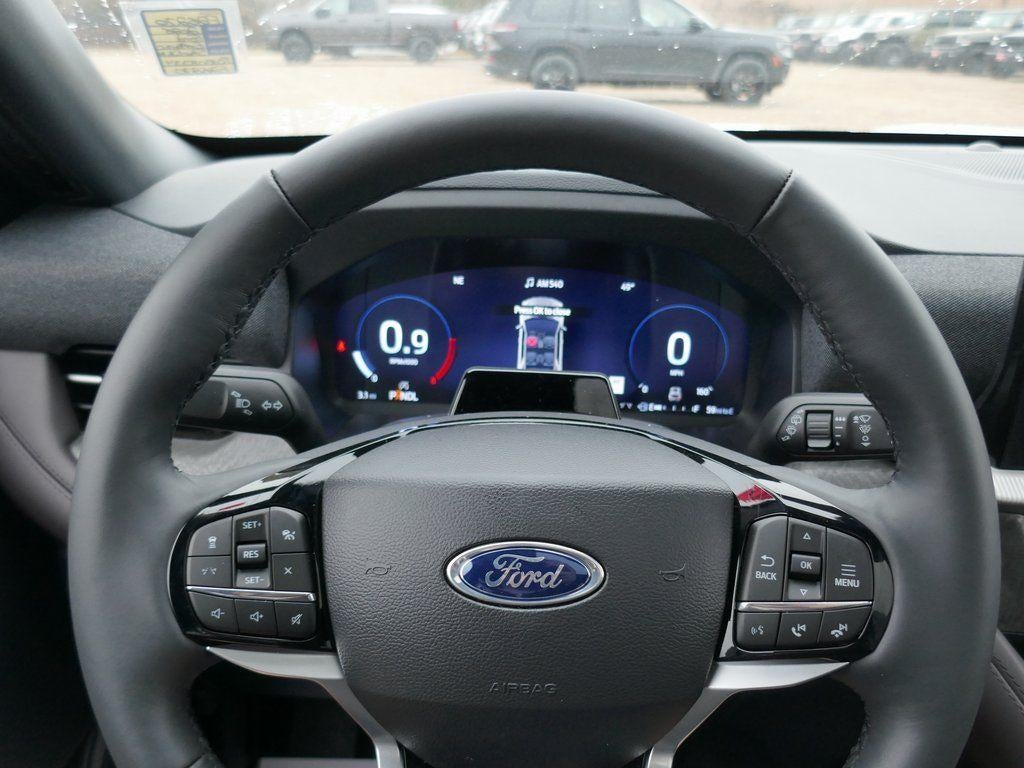 2026 Ford Explorer Platinum 4WD