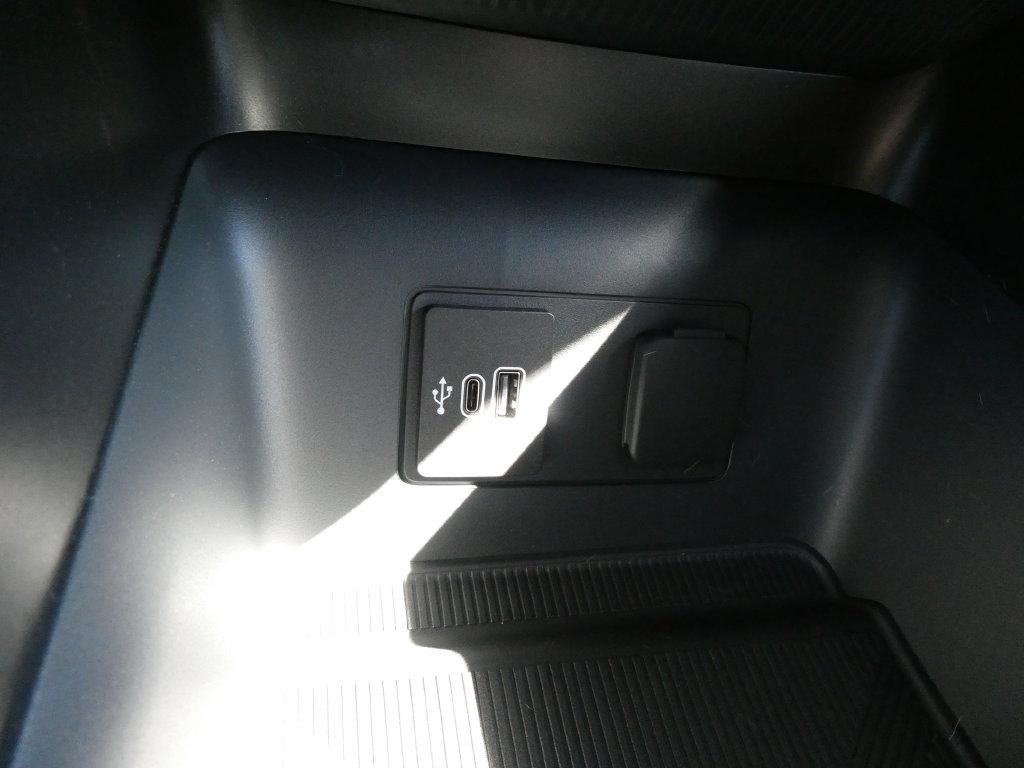 2027 Ford Explorer Platinum 4WD