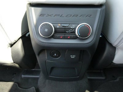 2026 Ford Explorer Platinum 4WD