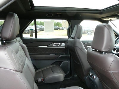 2026 Ford Explorer Platinum 4WD