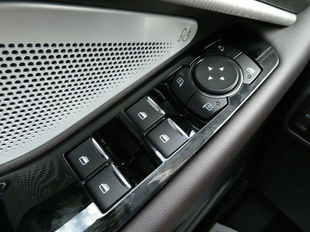 2026 Ford Explorer Platinum 4WD