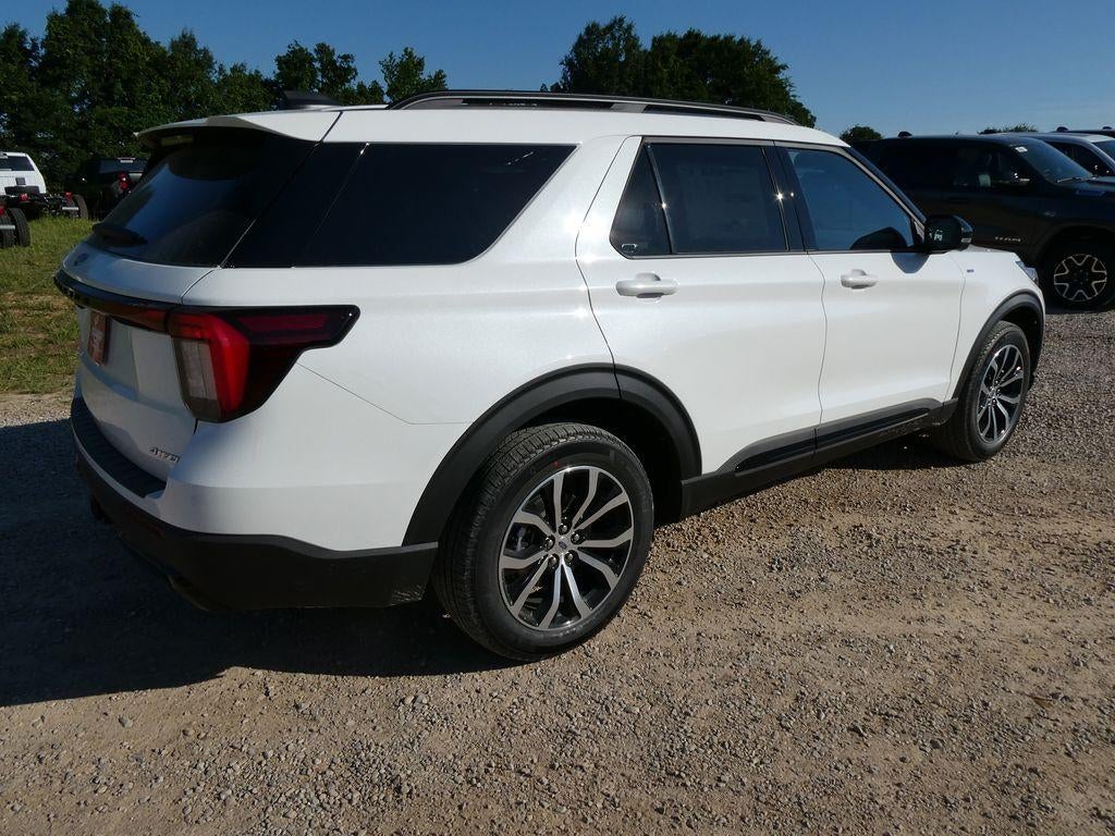 2026 Ford Explorer ST-Line 4WD