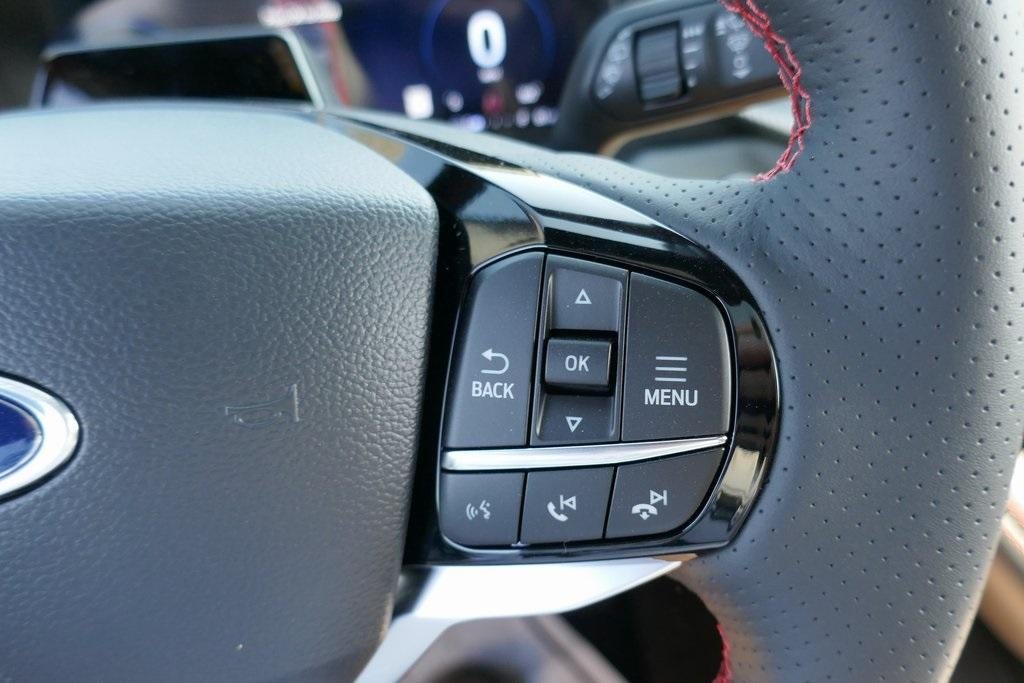 2025 Ford Explorer ST-Line 4WD