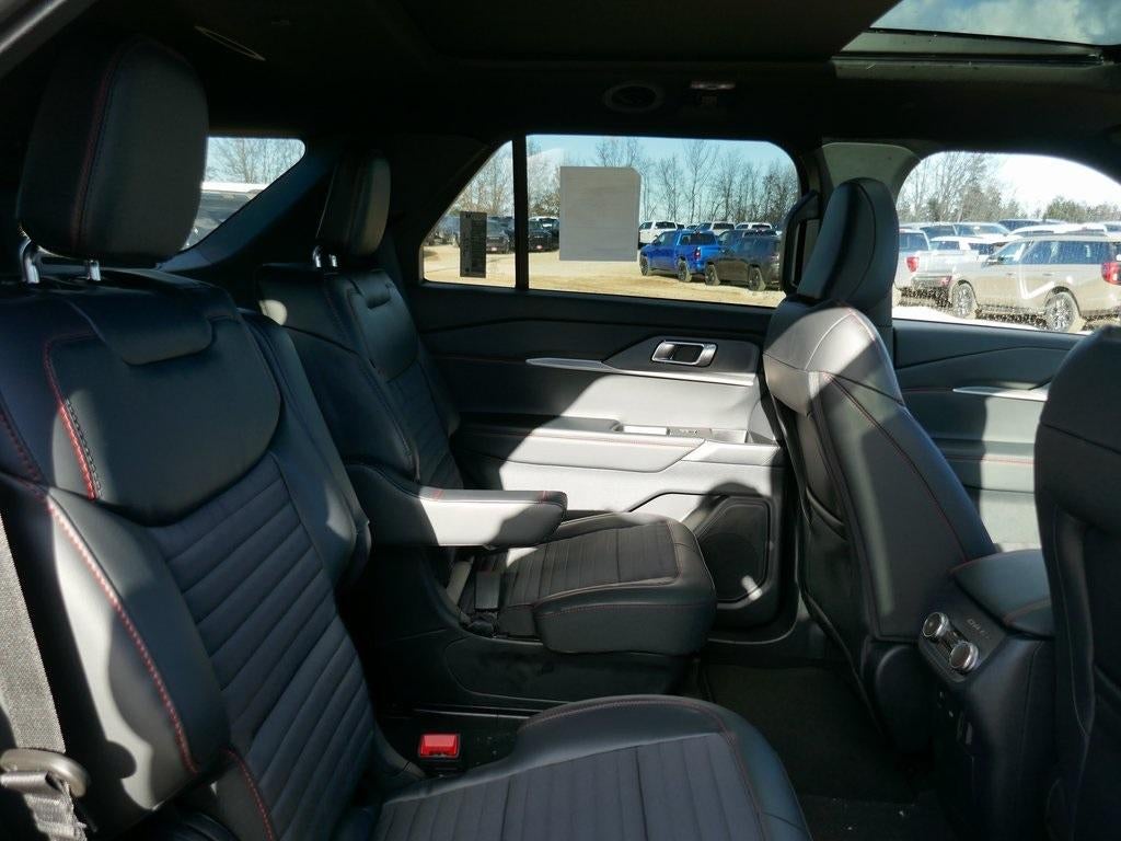 2026 Ford Explorer ST-Line 4WD