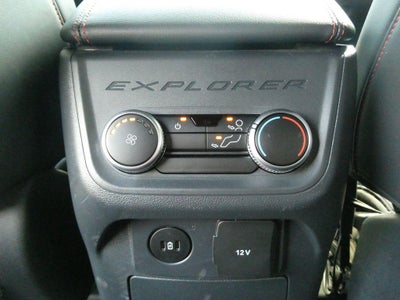 2025 Ford Explorer ST-Line 4WD