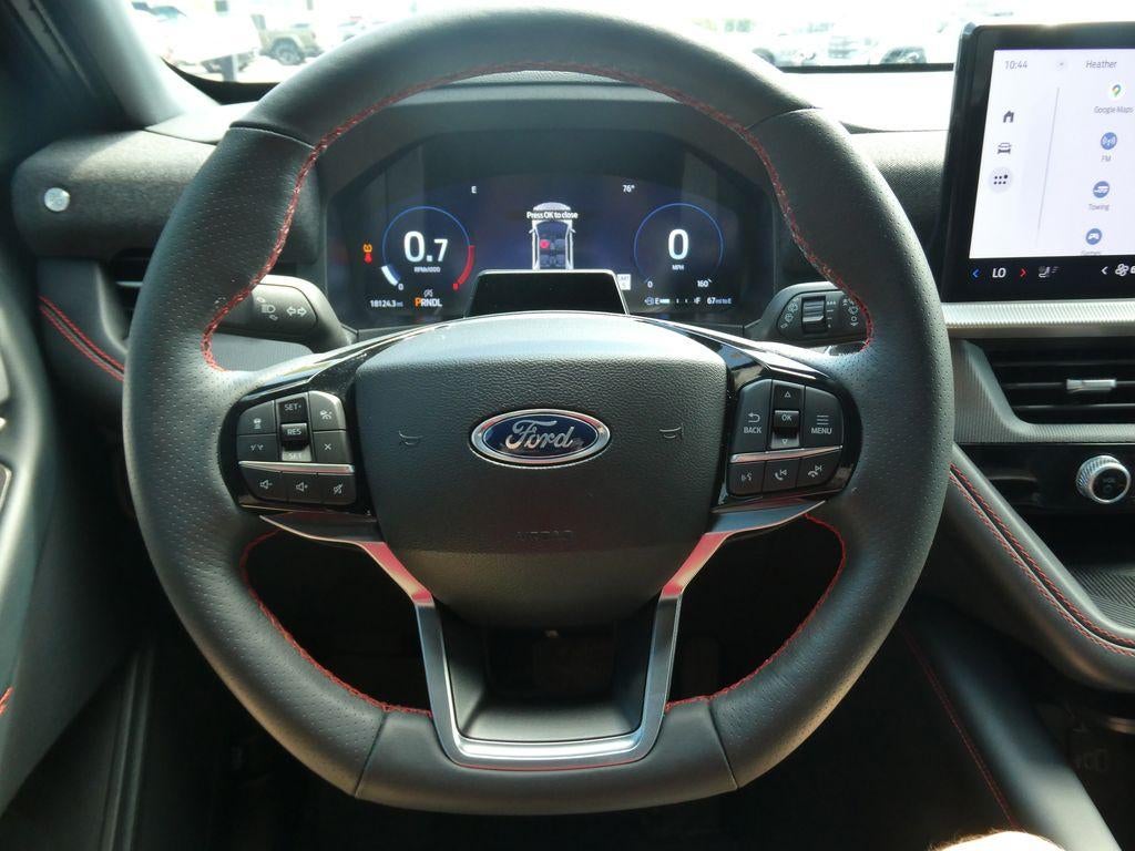 2025 Ford Explorer ST-Line 4WD